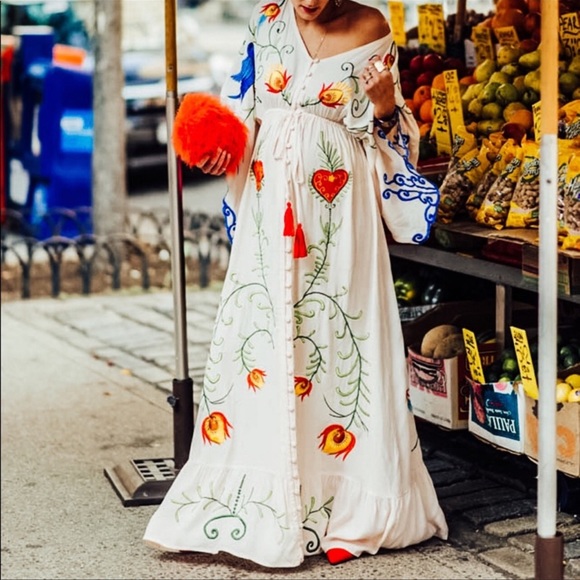 5 ⭐️ Favorite Magic Hearts Boho Embroidered Long Maxi Gown In White - Picture 16 of 16